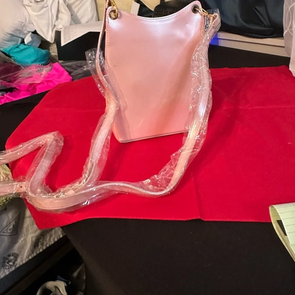 Beijo Pink Women's Crossbody Bag with an Adjustable Strap NWOT